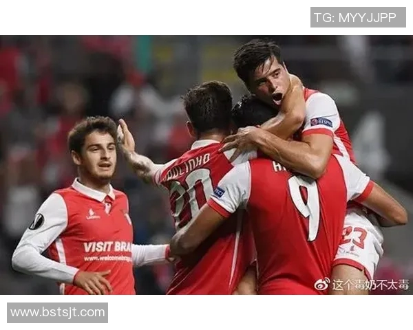 布拉迪与布拉加的激烈对决揭示了足球战术的精彩与魅力 布拉迪与布拉加的激烈对决揭示了足球战术的精彩与魅力