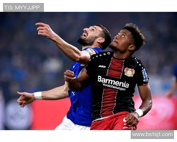 沙尔克04惨败慕尼黑1860，德甲降级悬念加重