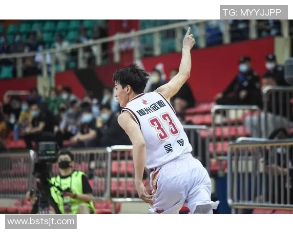 浙江稠州金租全队合力拼搏，挺进CBA季后赛露锋芒