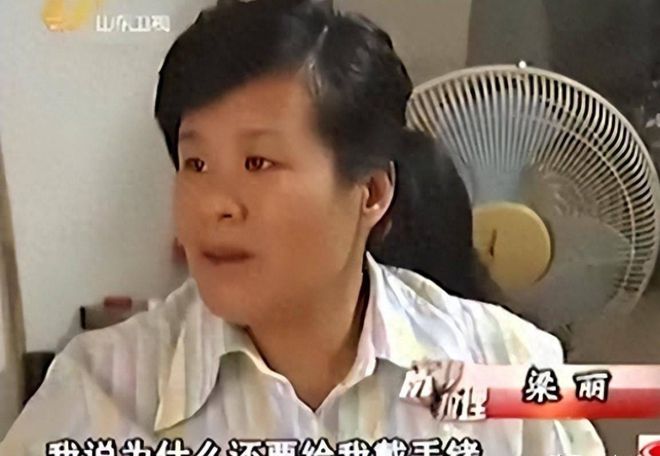 保洁阿姨捡到破烂纸箱被逮捕之后判无期徒刑箱子打开后傻眼了(图1)