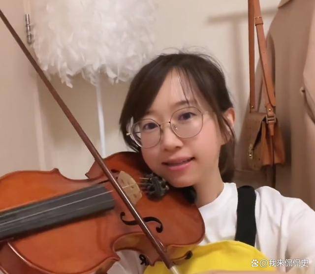 贝搏体育APP90后海归女当住家保姆早六晚九月薪一万五亲妈选择拉黑(图10)