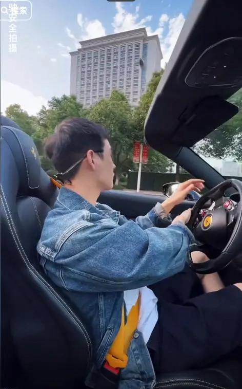 浙江保姆晒工作日常出门开大劳买菜拿LV雇主还报销她的零食(图2)