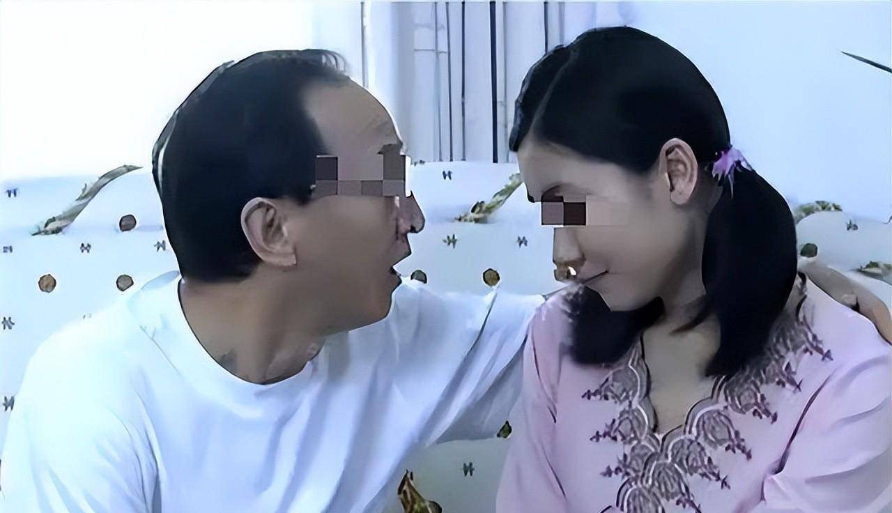 案例：漂亮女子应聘私人保姆月薪3万签订合同令人咋舌(图2)