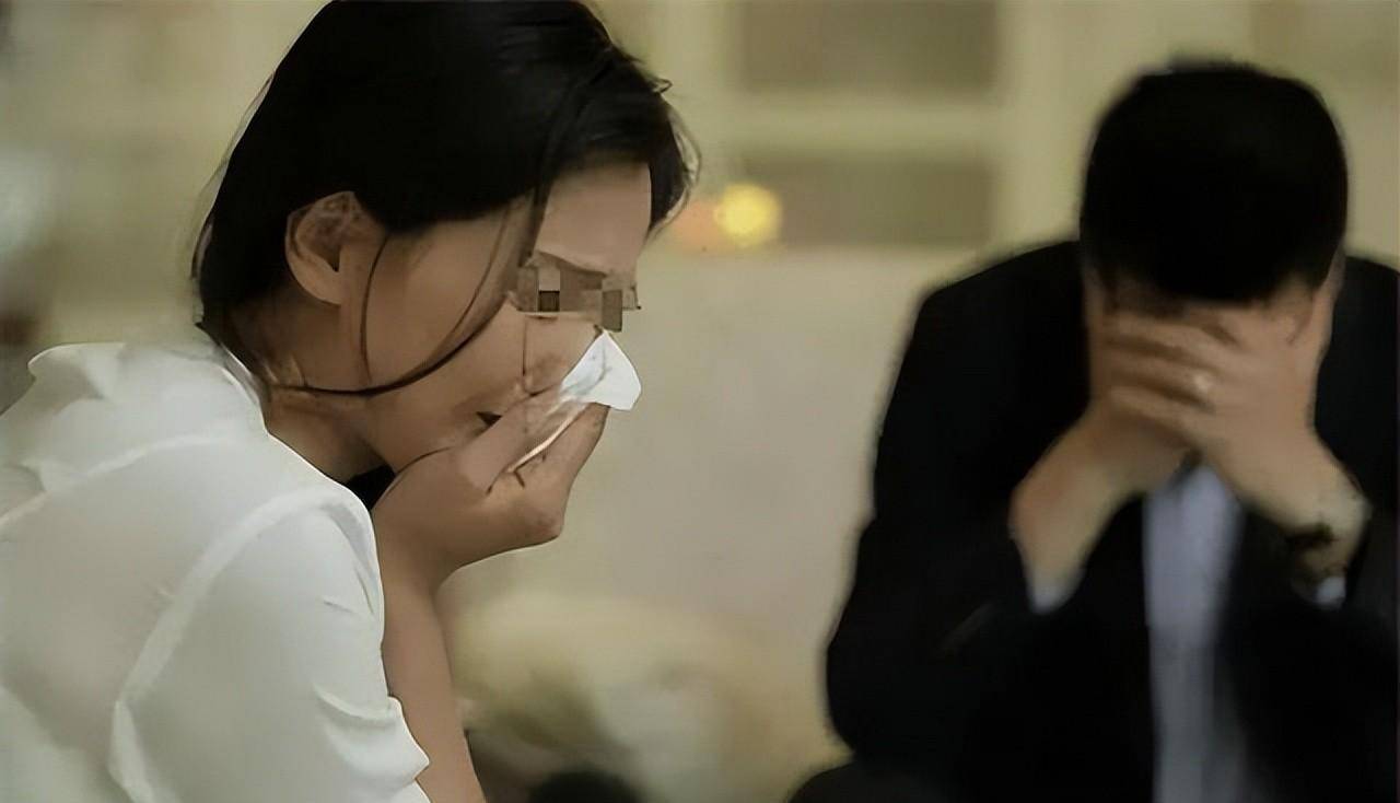 案例：漂亮女子应聘私人保姆月薪3万签订合同令人咋舌(图3)