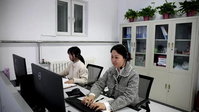 北京住家保姆被机器人取代独居老人养老再也不用担心了？贝搏体育登录(图2)