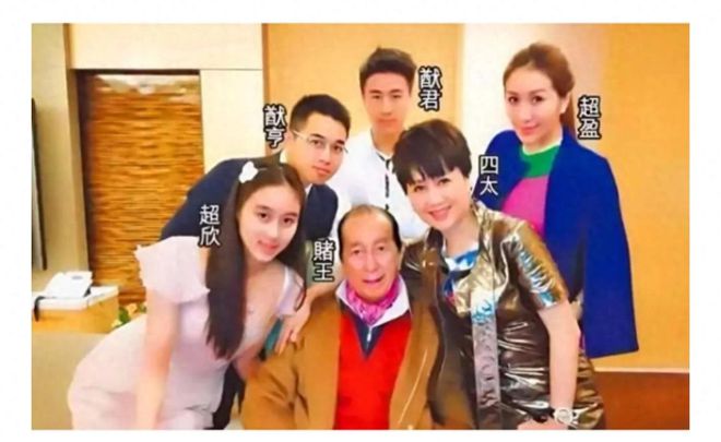 何猷君保姆中了三千万彩票毫不隐瞒告知雇主还大手笔送厚礼(图1)