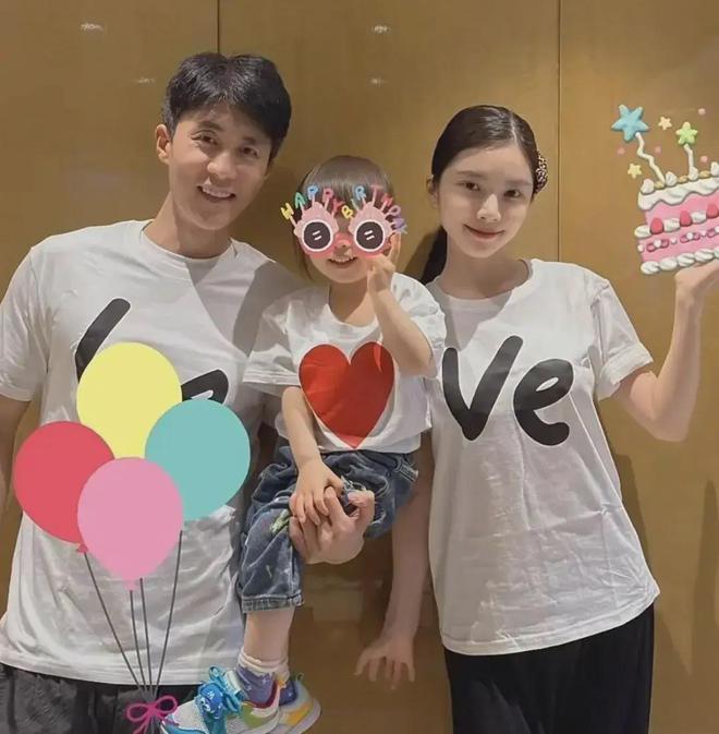 贝搏体育入口震惊杜淳妻子吐槽家中保姆不经同意吃进口水果保姆该有边界感(图3)
