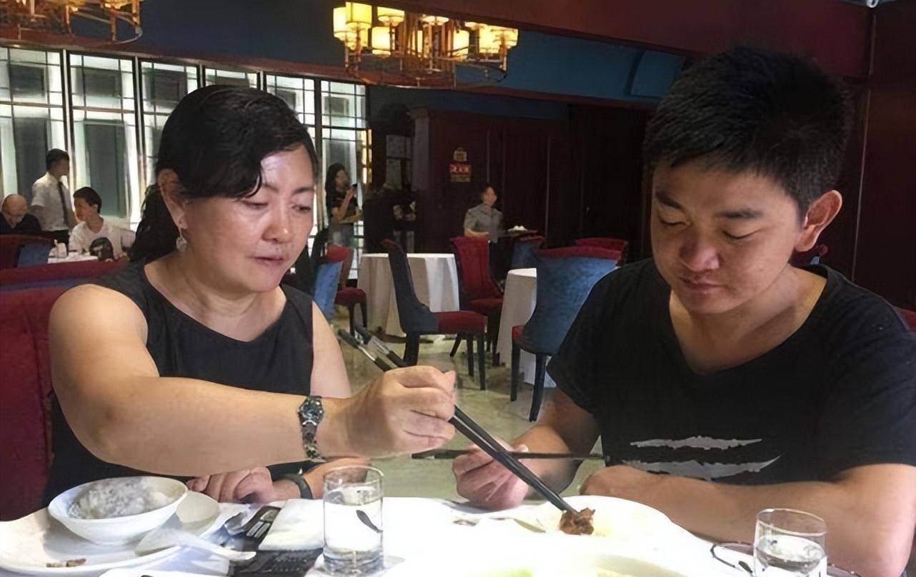 92年重庆保姆偷走雇主儿子2贝搏体育下载6年后归还生母：养废了才还给我(图12)