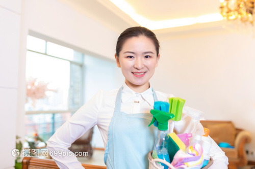 贝搏体育入口市妇女联合会2025年巾帼家政首期培训班正式开班点亮妇女就业新希望