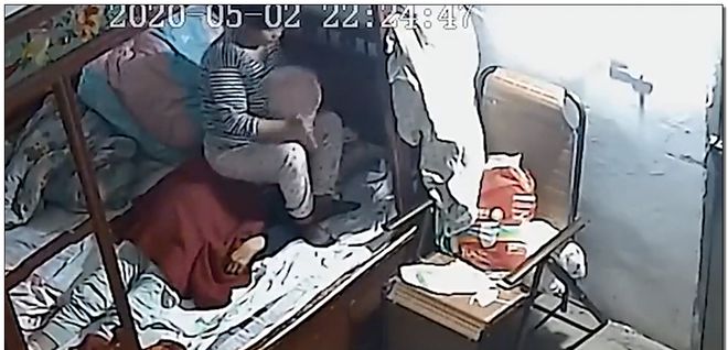 保姆闷死83岁老人后说了一句话我开始害怕（监控拍下画面）贝搏体育下载(图4)