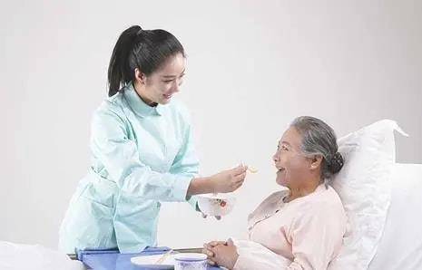 47岁保姆坦言：做保姆就是为了挣钱想要免费服务没有的事(图2)