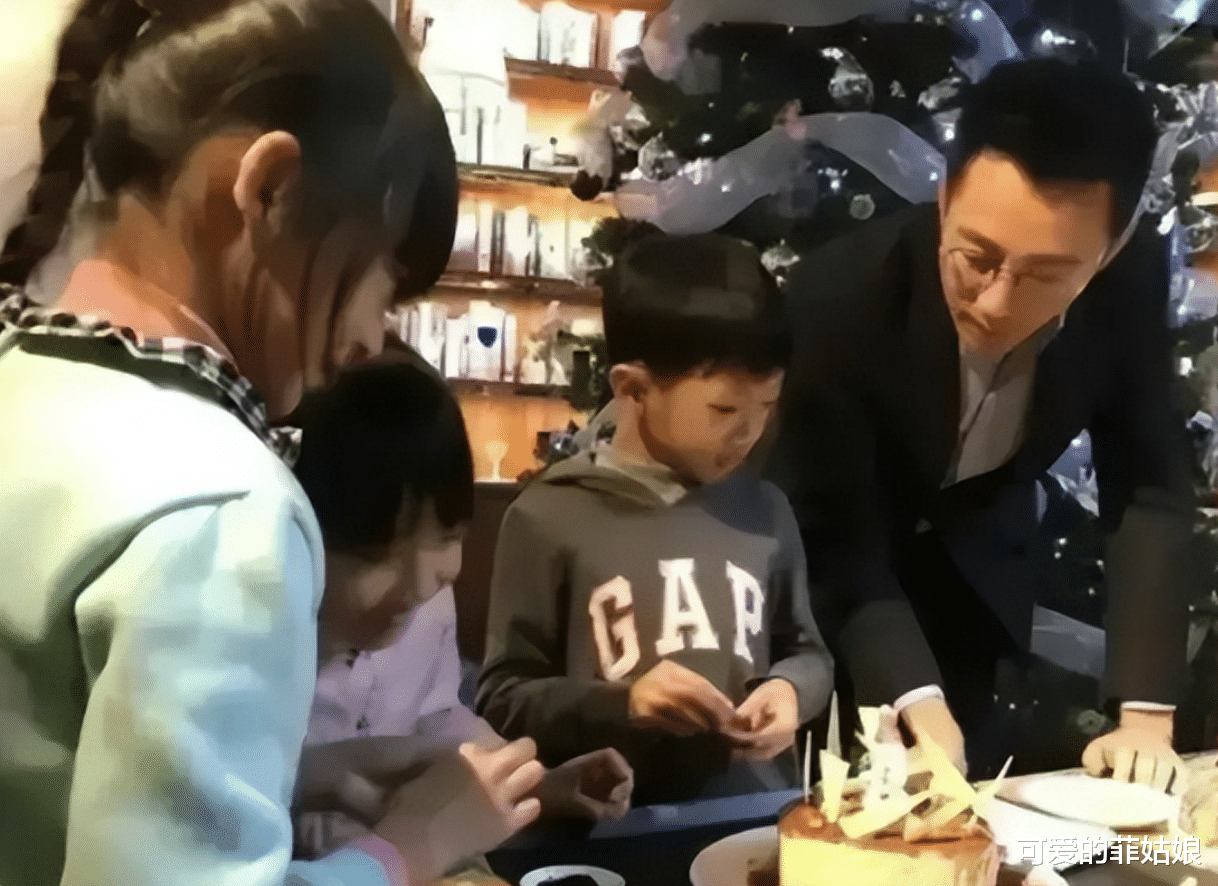 贝搏体育下载大S保姆杨阿姨爆料汪小菲儿女结束清明假期张兰生日员工祝福(图7)