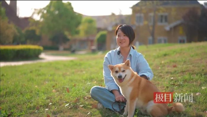 辞去互联网大厂工作95后女生当宠物保姆治好情绪病(图1)
