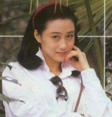 李连杰年轻时买下的3亿豪宅被荒废后保洁阿姨成了人生赢家(图3)