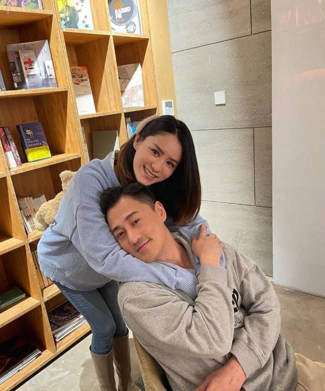 张馨月回应换保姆争议：谣言止于智者(图2)